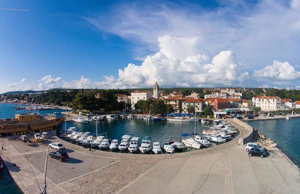 Apartments Dolac Sveti Filip i Jakov Exterior foto